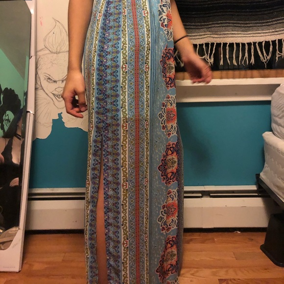 Hawwian/hippy strapless dress - Picture 2 of 3